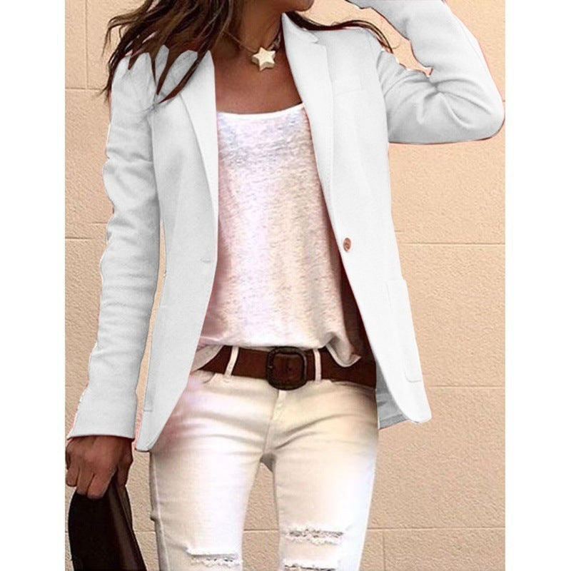 MaryAnne | Tailored Women's Blazer with Elegant Button Detail