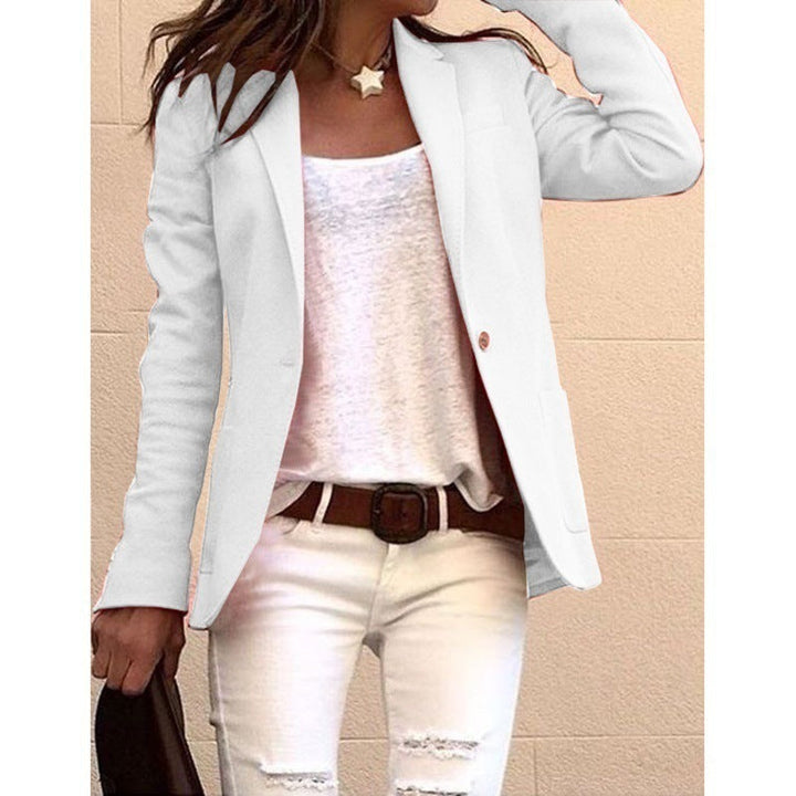 MaryAnne | Tailored Women's Blazer with Elegant Button Detail