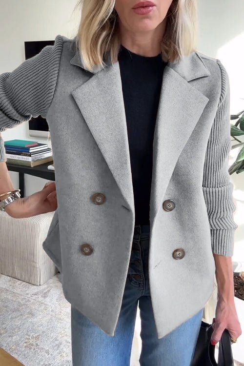 Amora | Elegant Blazer with Knitted Sleeves