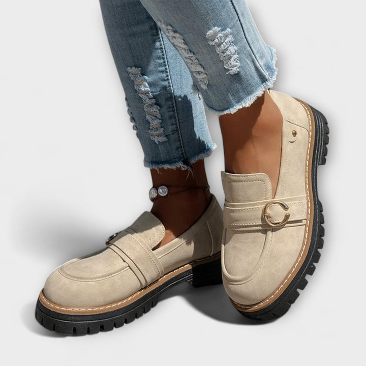 Lora – Legere Slipper with Round Toe