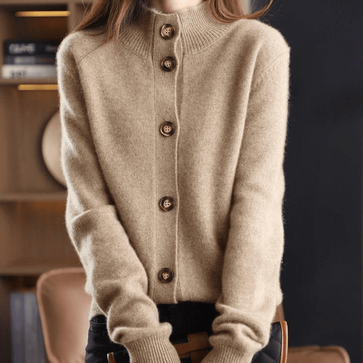 Anny | Elegant Luxe Buttoned Cardigan