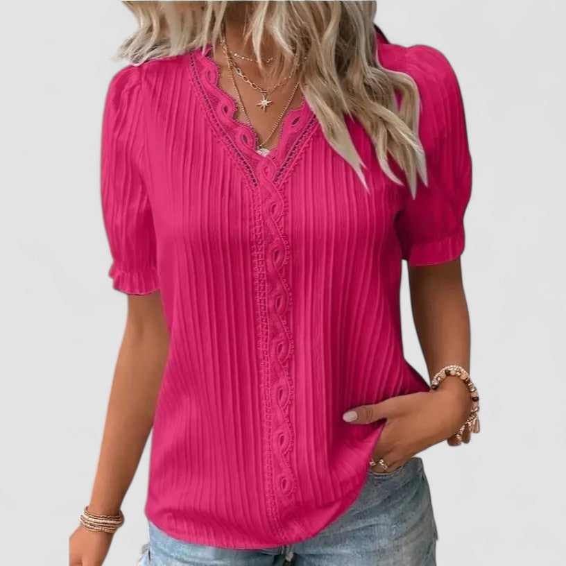 Yrsa™ | Frayed V-Neck Pullover